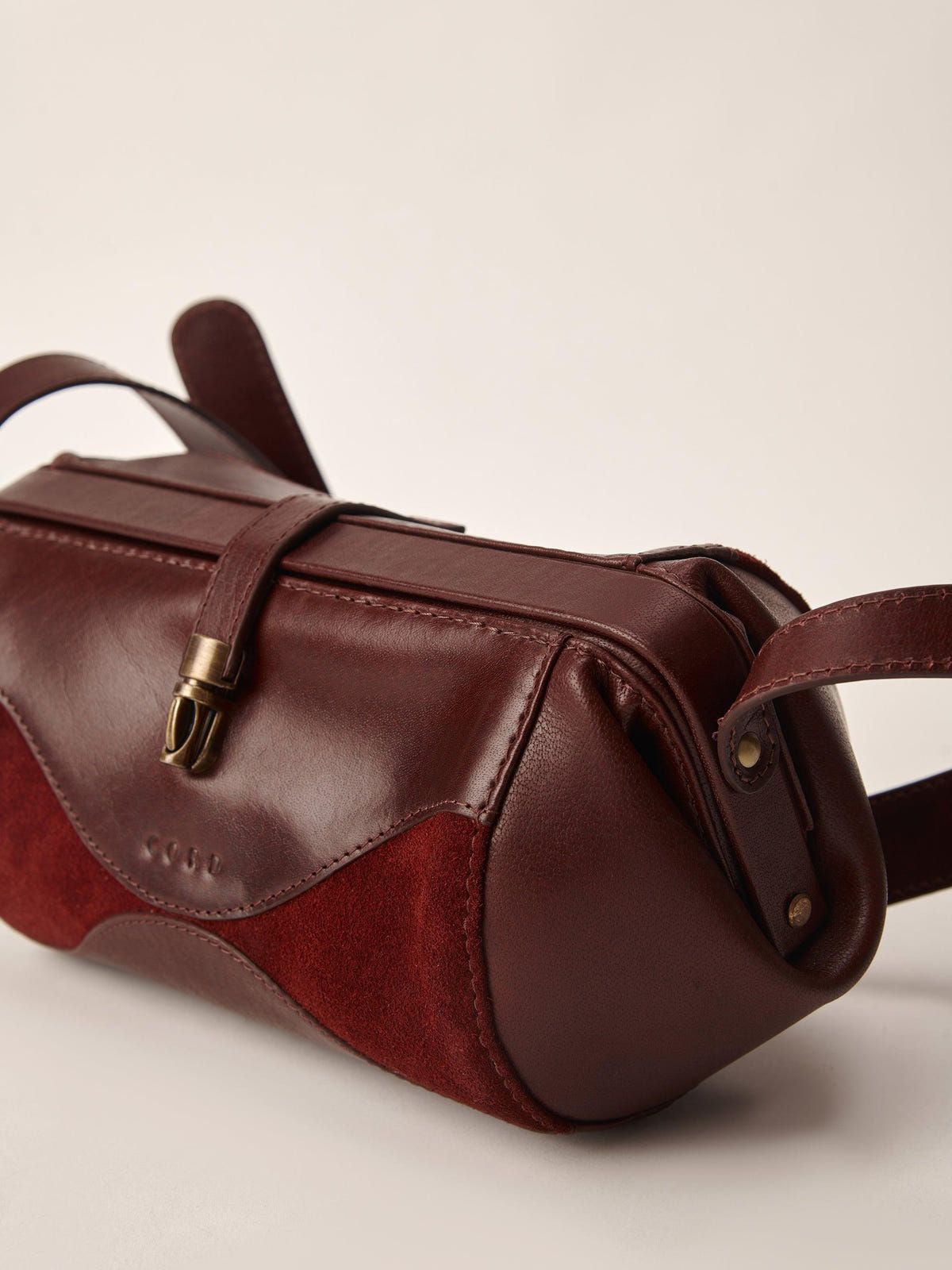 Judy Shoulder - image 4