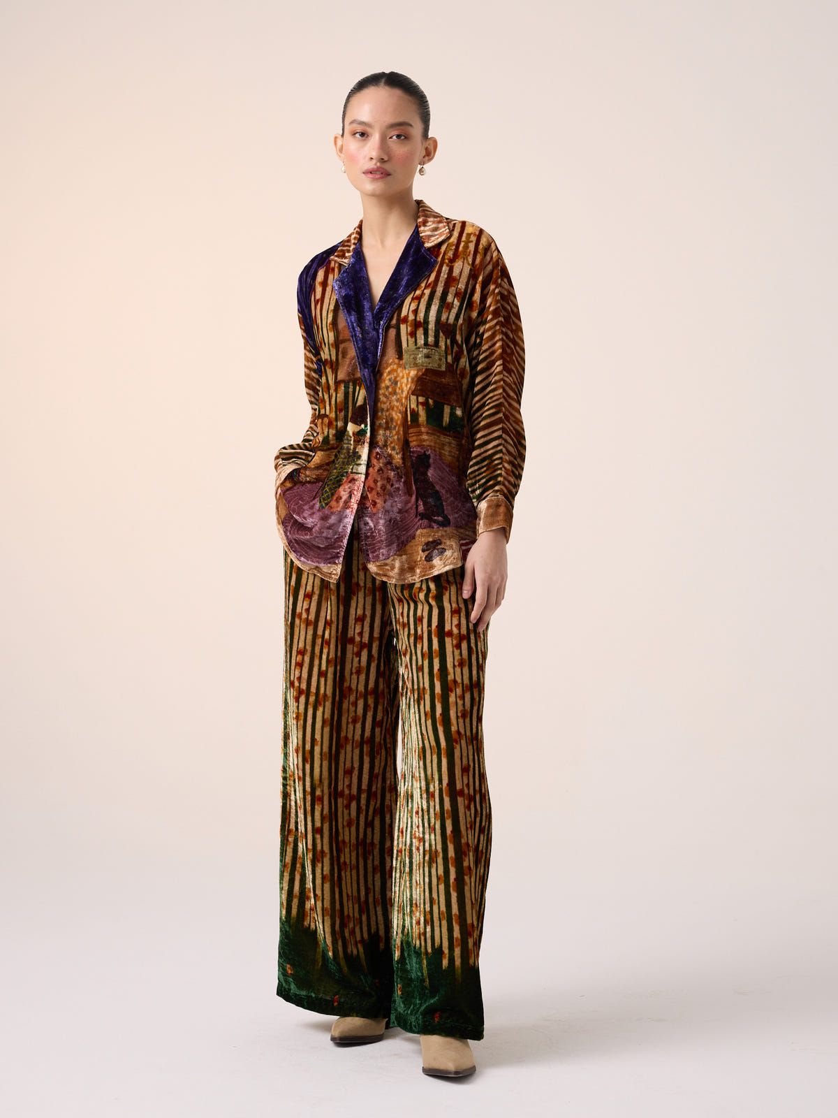 Lounge Set - image 4