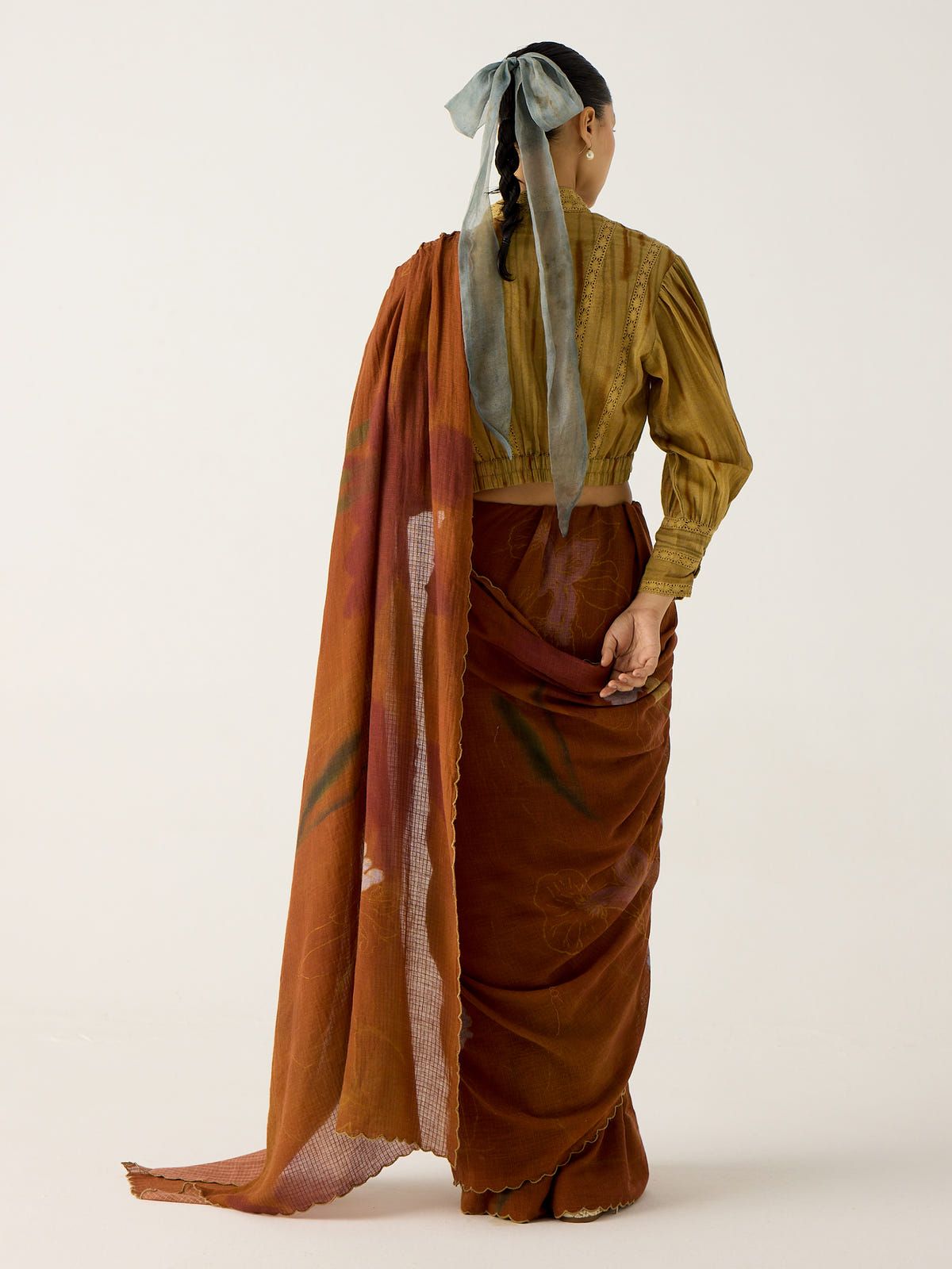 Smocked Saree - image 4