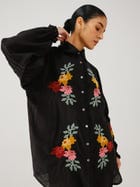 Moira shirt view 3