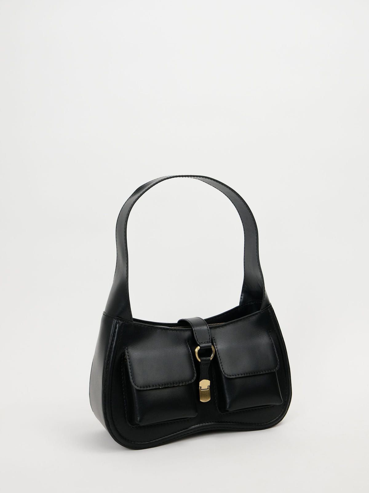 Monique Shoulder - image 3