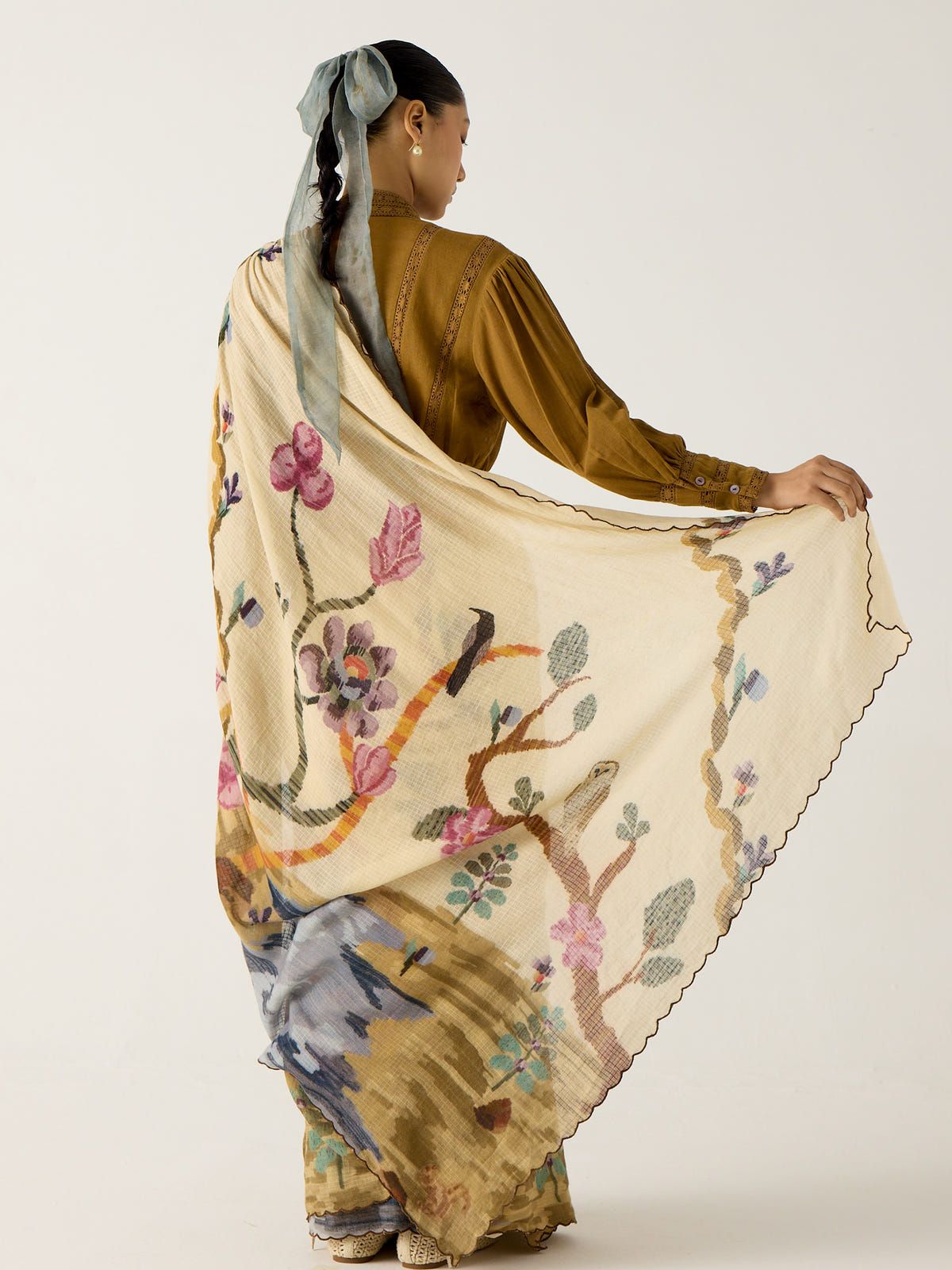 Smocked Saree + Top - image 6