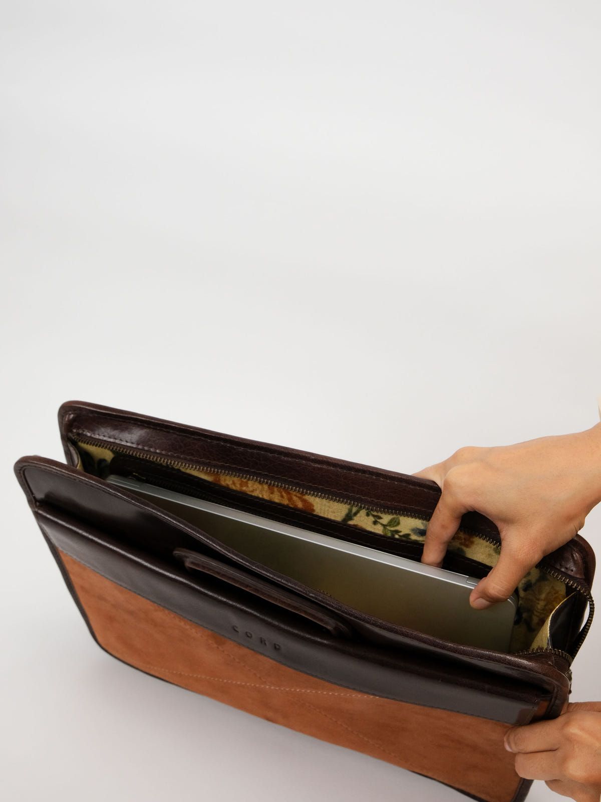 Harlem Laptop Bag - image 3