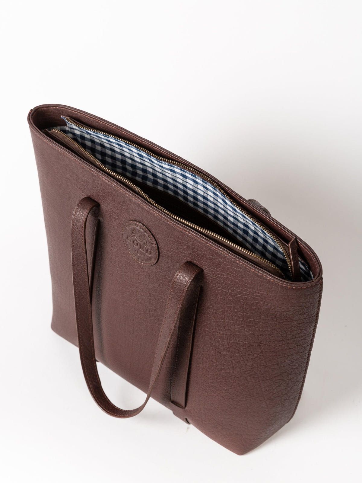 Classic Leather Tote - image 4