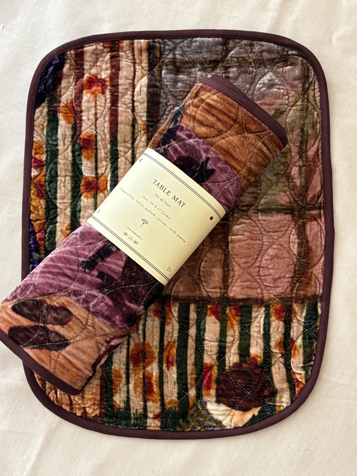 Table Mat (Set of 4) - image 1