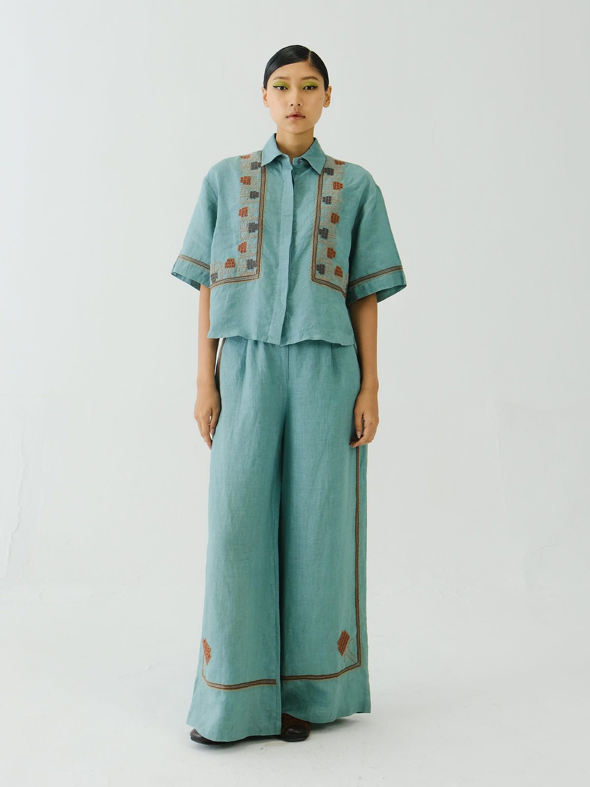 Ava Set - image 1