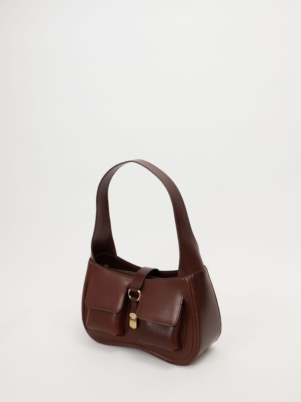 Monique Shoulder - image 4