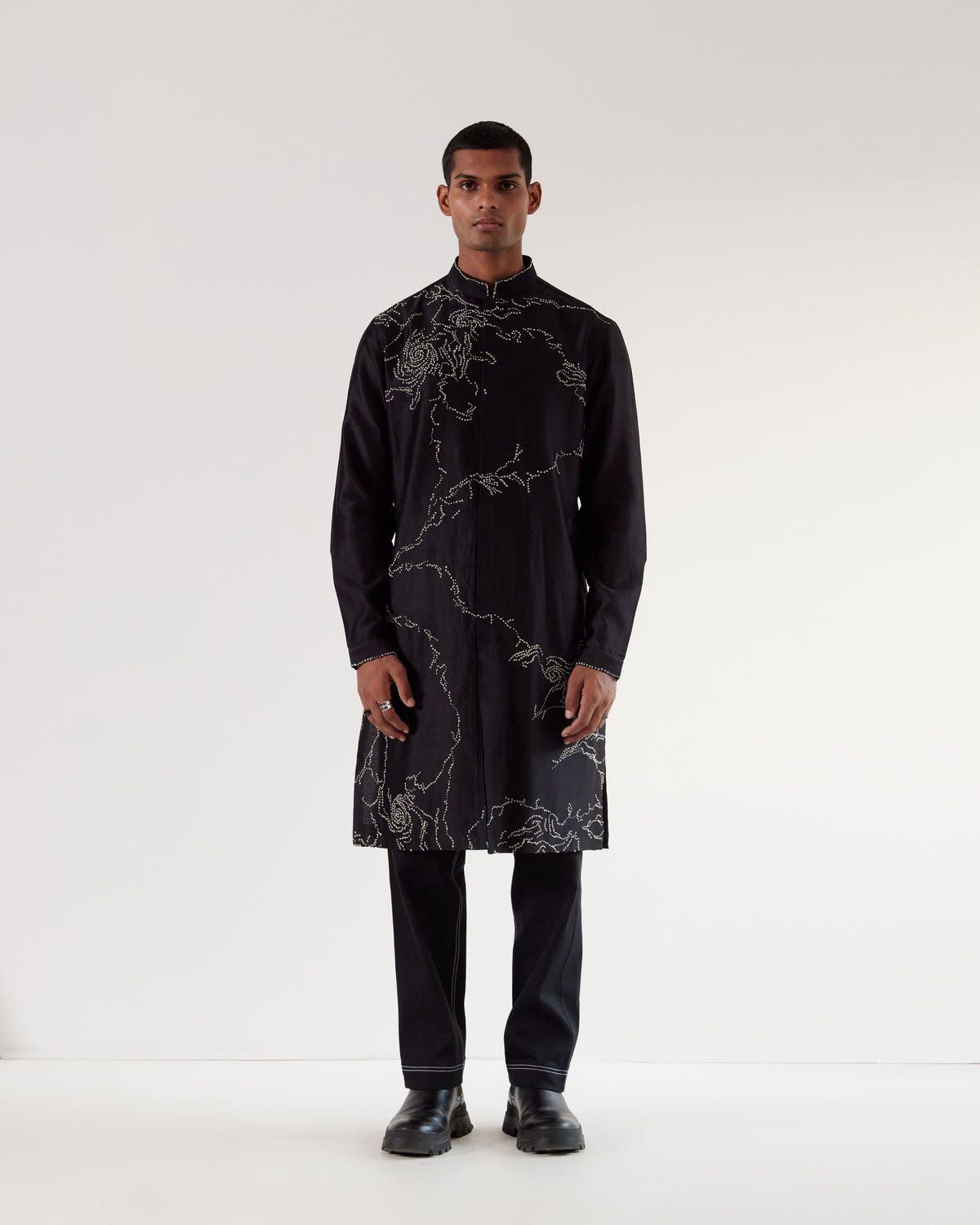 Black Hole Embroidery Kurta Set - image 1