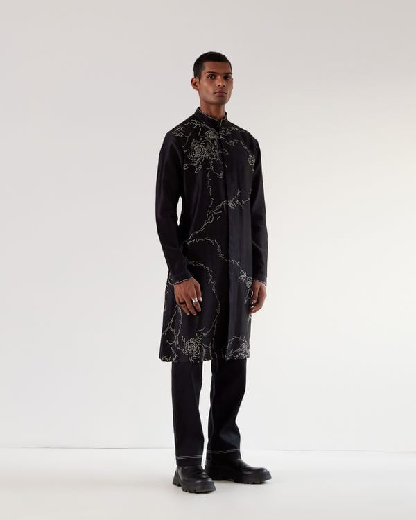 Countrymade India — Black Hole Embroidery Kurta Set