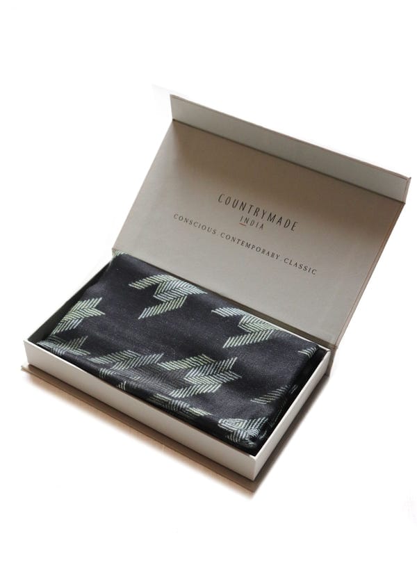 Countrymade India — Houndstooth Print Scarf