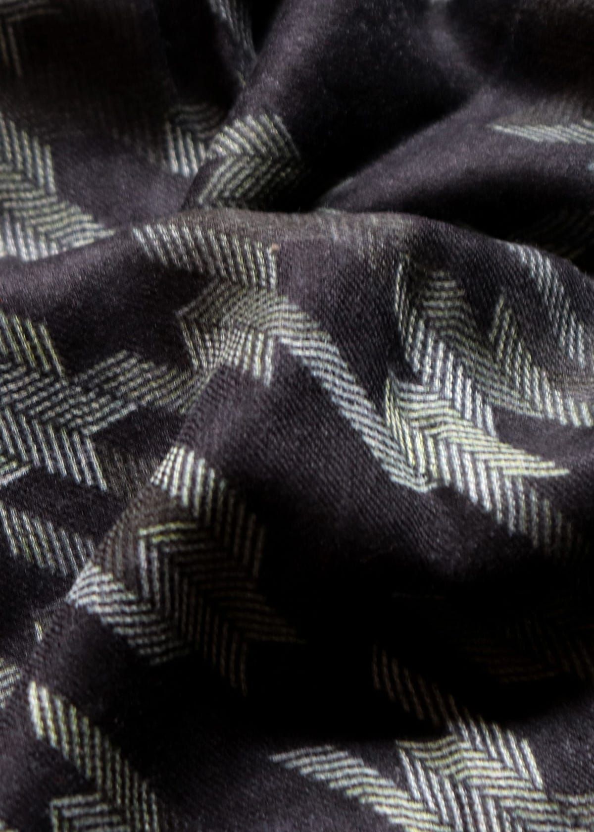 Houndstooth Print Scarf - image 3