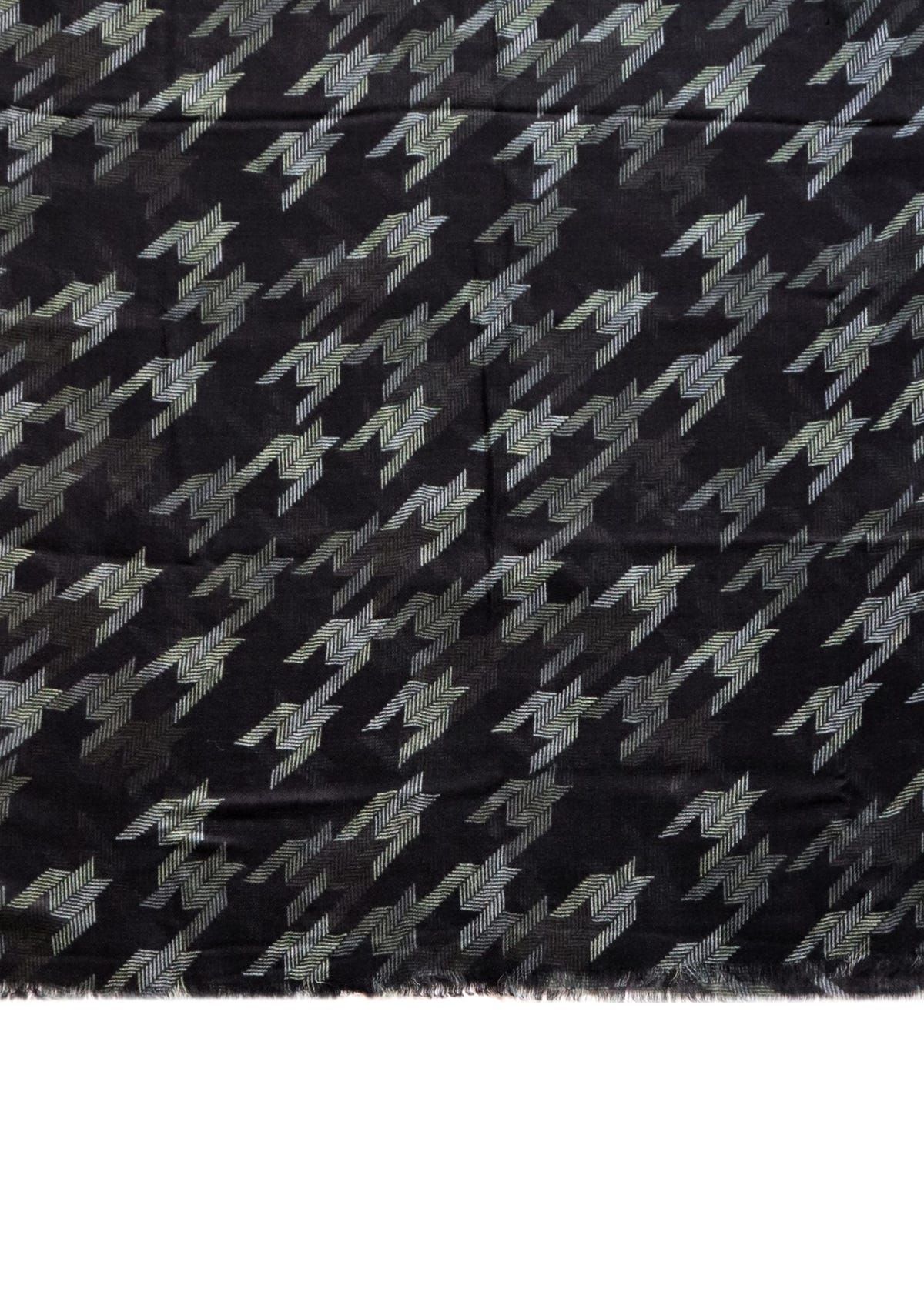 Houndstooth Print Scarf - image 4