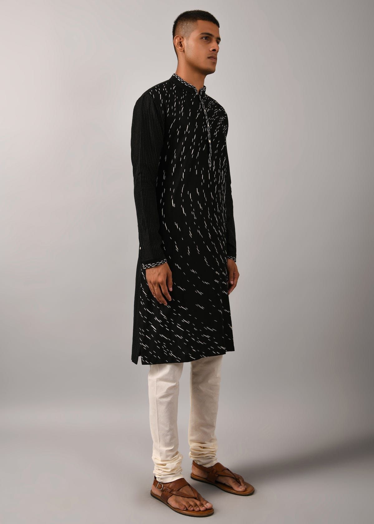 Shooting Star Embroidered Kurta Set - image 2