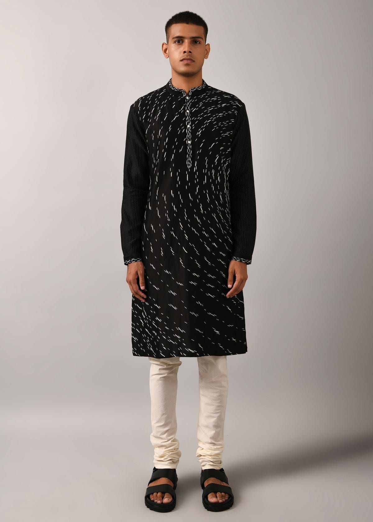 Shooting Star Embroidered Kurta Set - image 4
