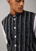 Contrail Embroidered Bundi view 1
