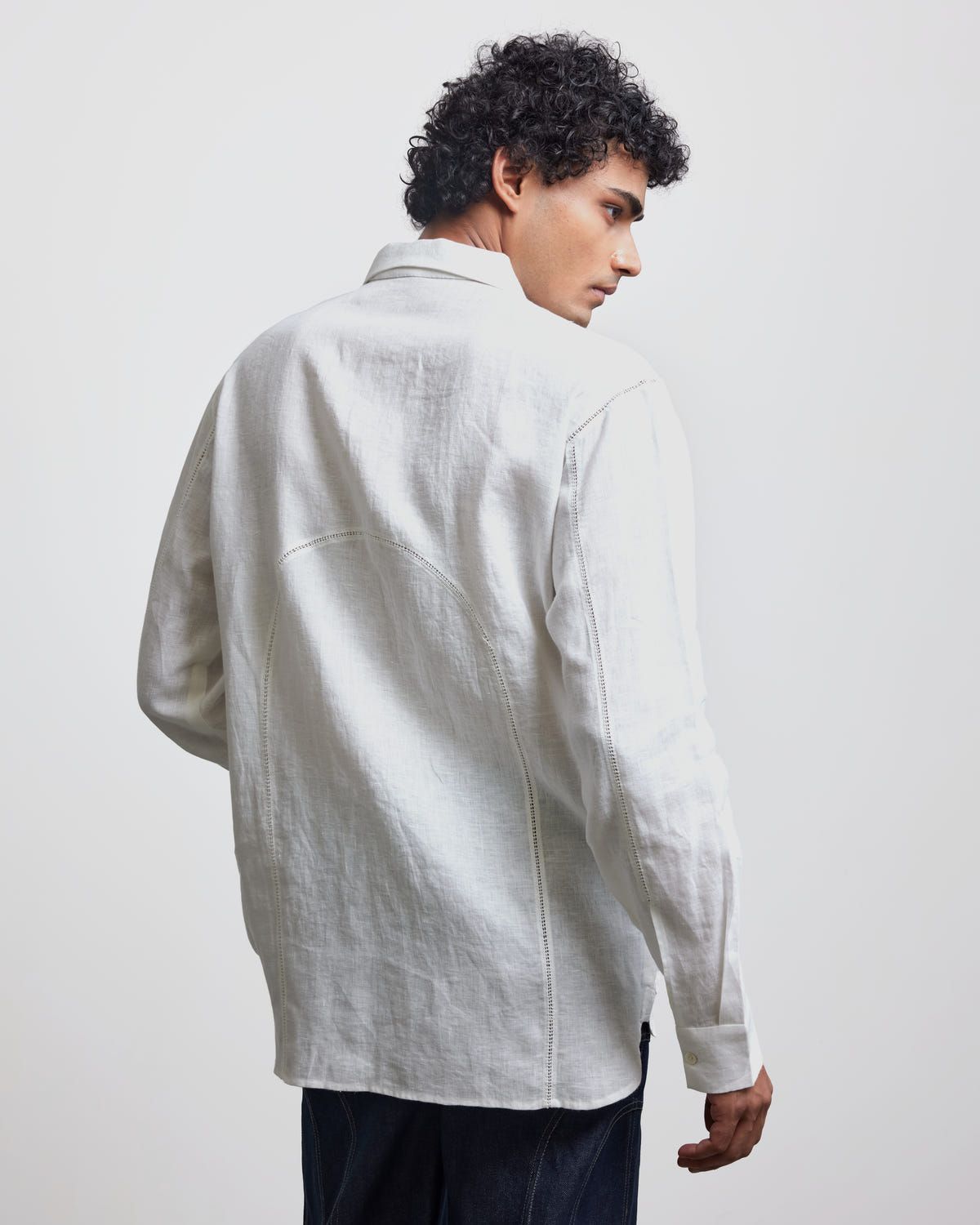 ARCH CROCHET PANEL SHIRT - image 3