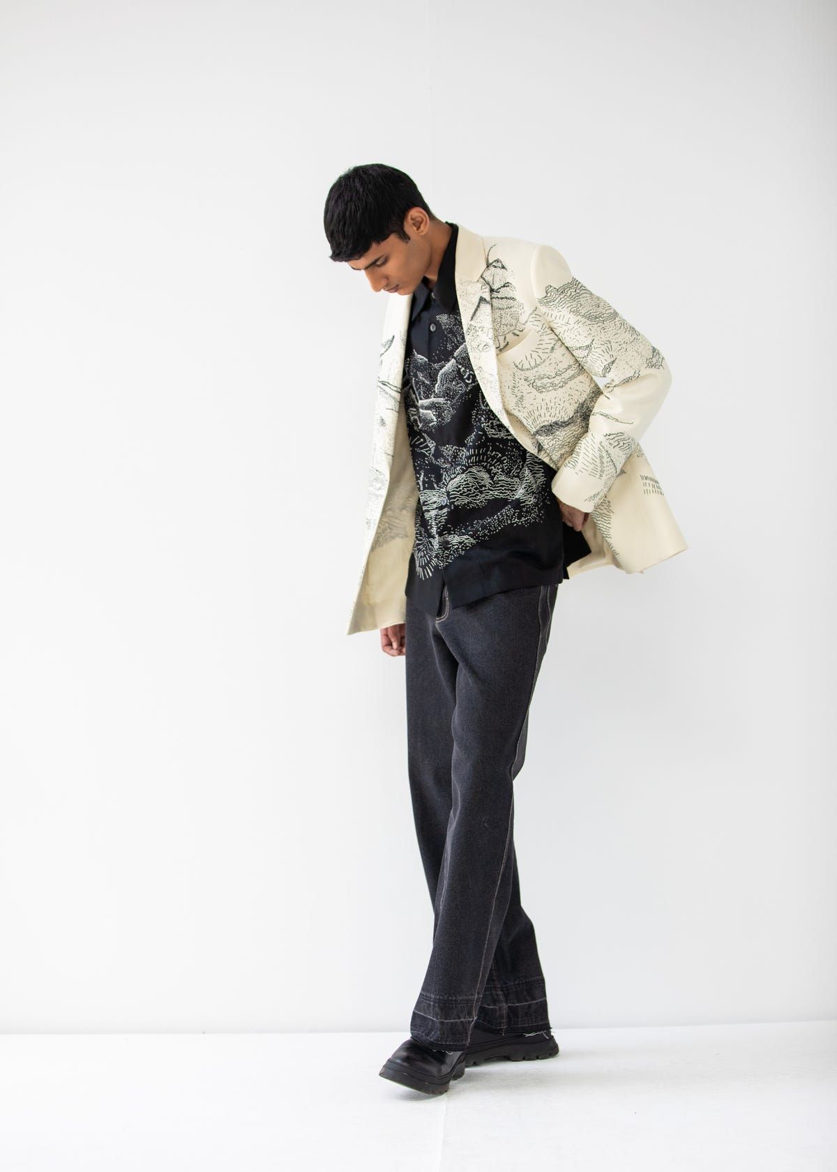 DUNKIRK SINGLE BREASTED BLAZER - image 5