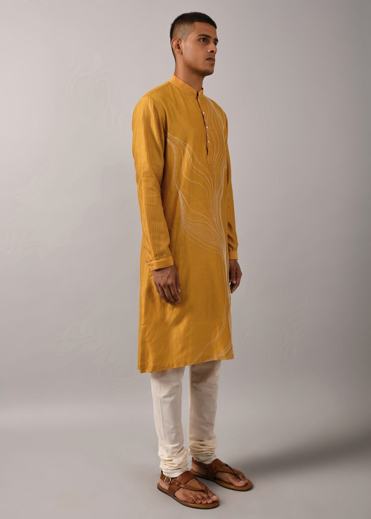 Horizon Hand Embroidered Kurta Set - image 3