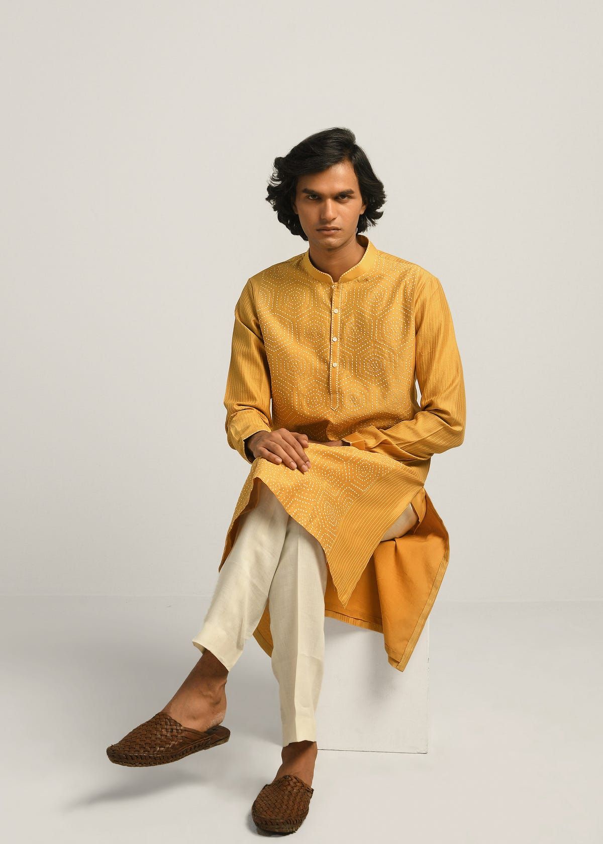Hexa Dots hand Emb kurta Set - image 5