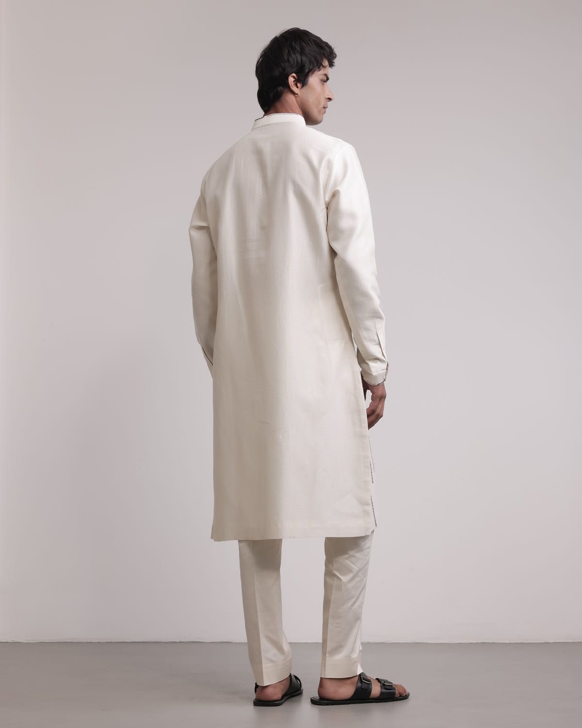 Residual Stitches Linear Kurta Set - image 2