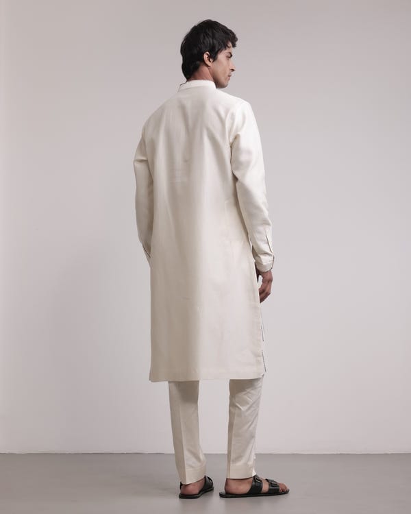 Countrymade India — Residual Stitches Linear Kurta Set