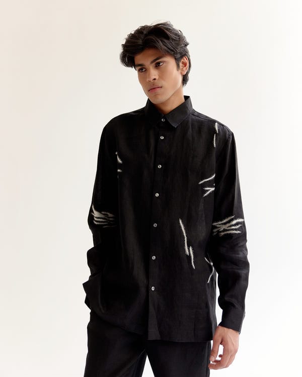 Countrymade India — Embroidered Wrinkle Shirt