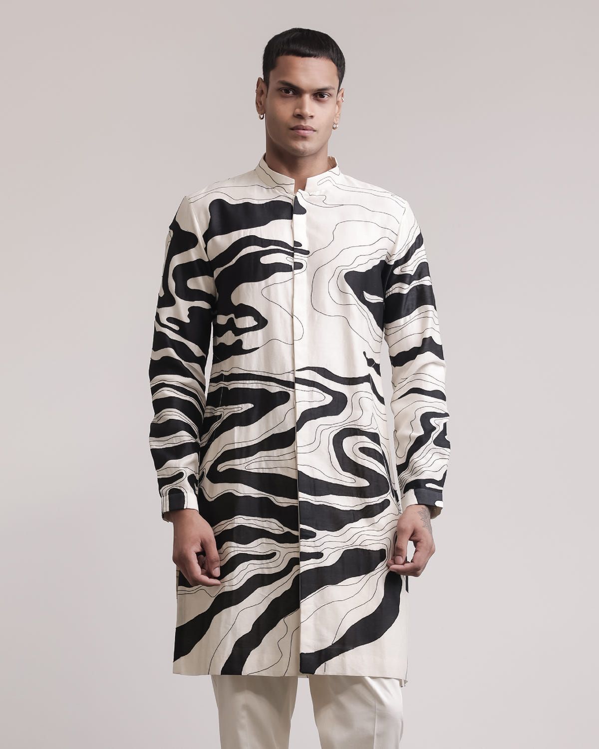 Pathway Applique Kurta Set - image 3