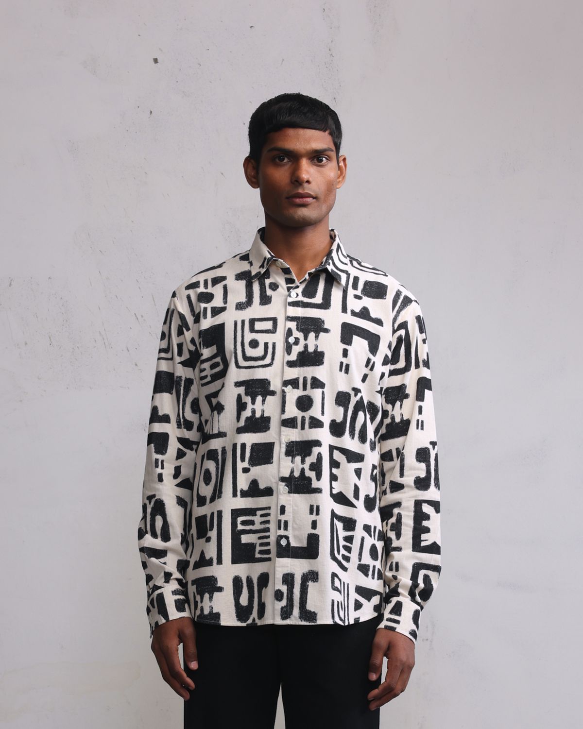 Modern ruins printed shirt - image 1