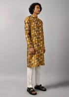 Houndstooth Silk Printed Kurta view 3