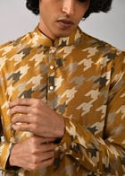 Houndstooth Silk Printed Kurta view 5