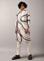 Airborne Strokes Kurta view 1