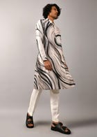 Airborne Strokes Kurta view 2