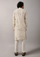 Ivory Terrain Maize Kurta view 4