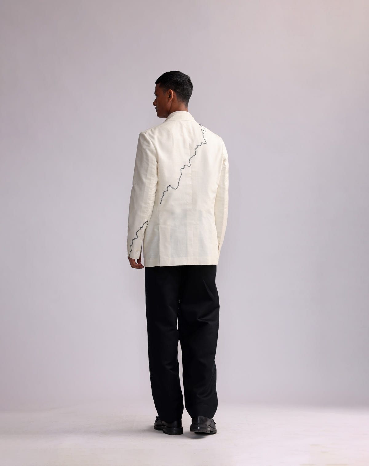 HARBOUR CONTOUR LINES DOUBLE BREASTED BLAZER - image 3