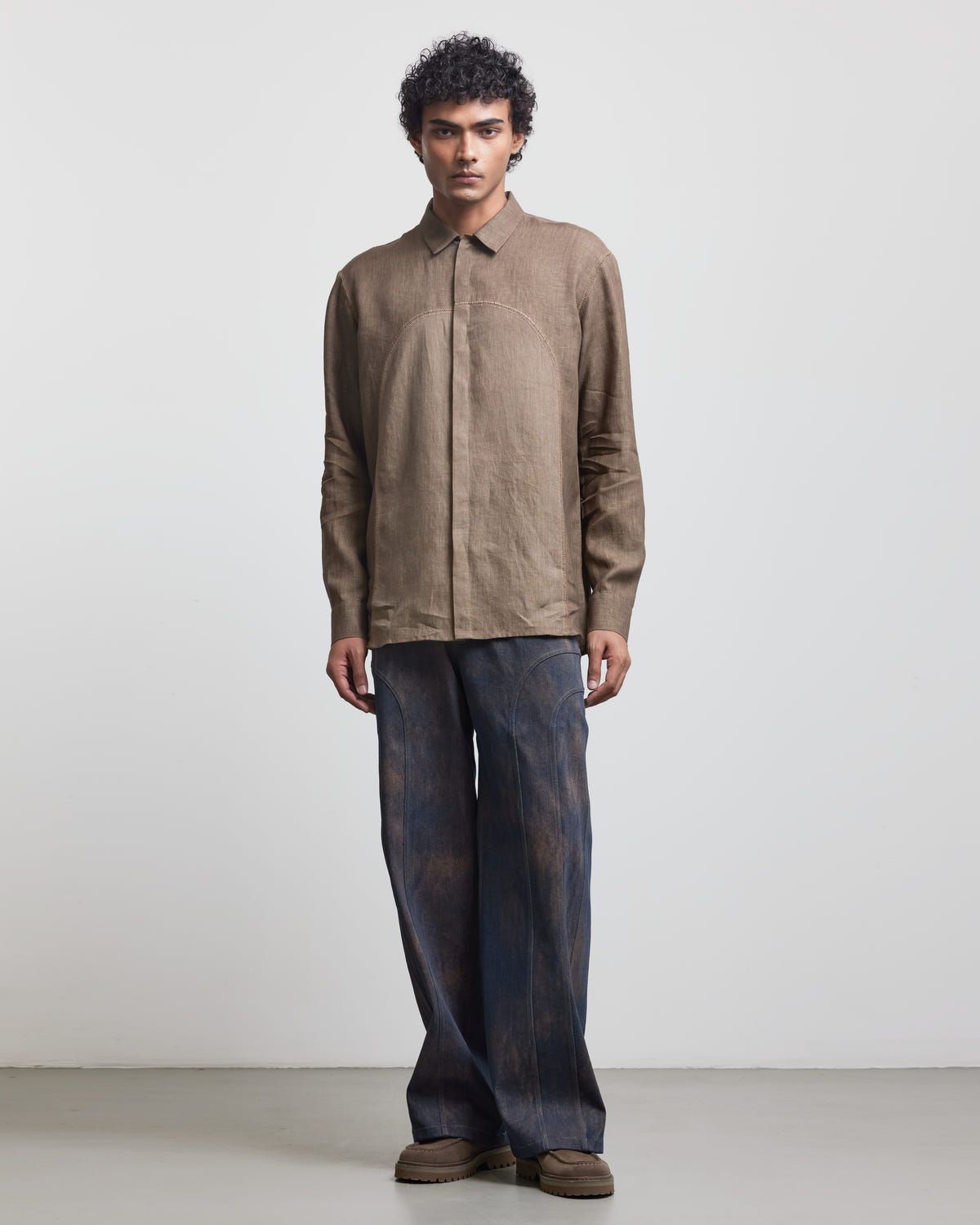 ARCH CROCHET PANEL SHIRT - image 2