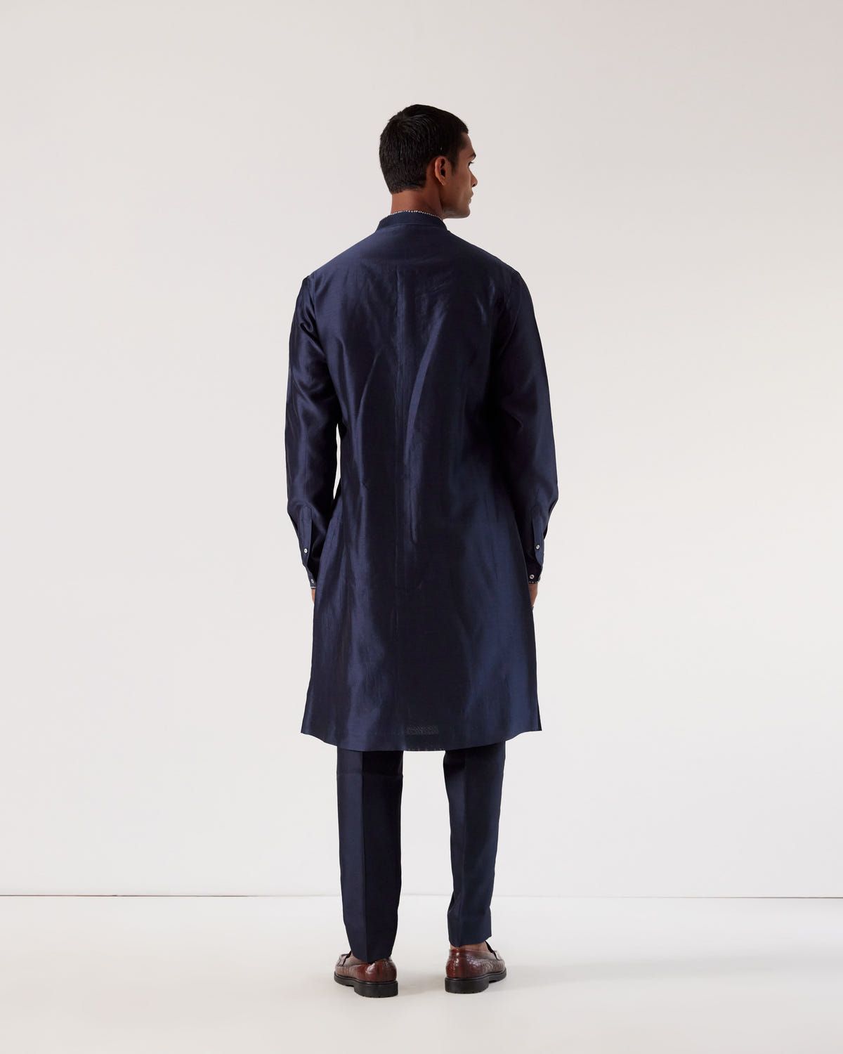 Black Hole Embroidery Kurta Set - image 3