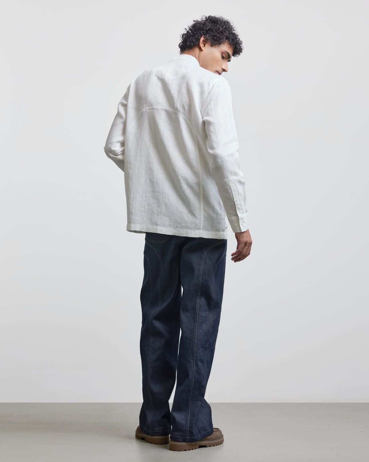 ARCH ECHO PANEL SHIRT - image 3