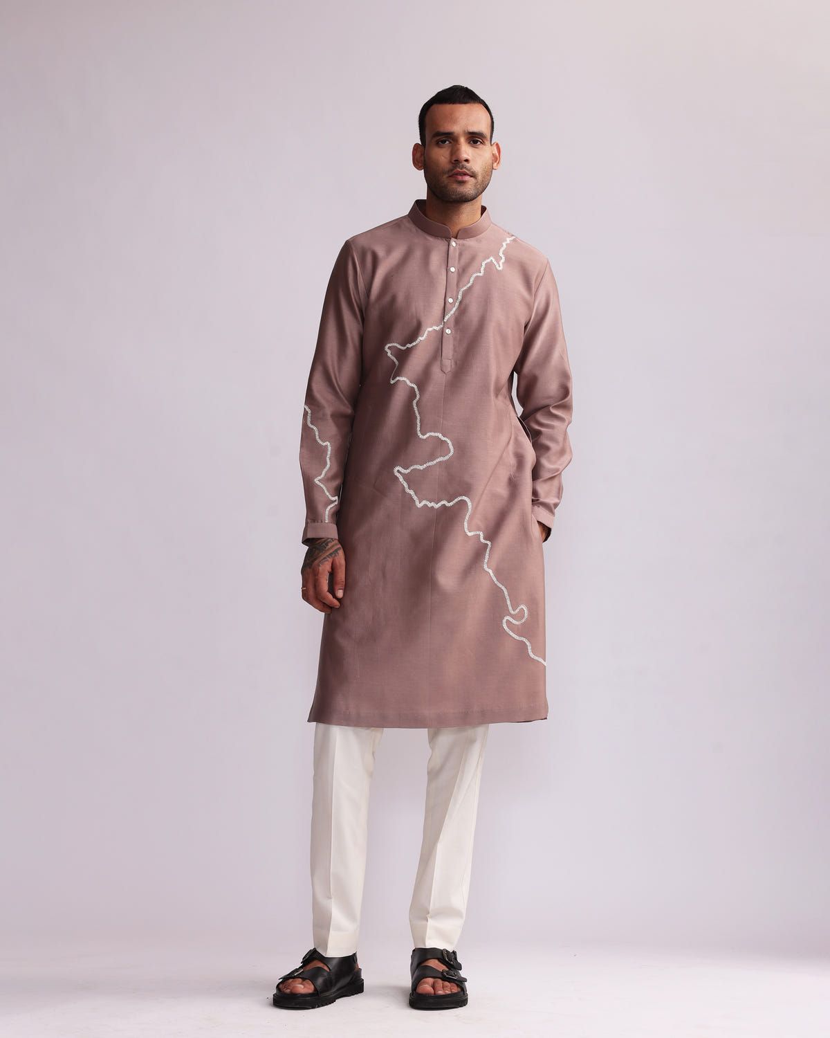 CONTOUR LINE EMBROIDERED KURTA SET - image 1