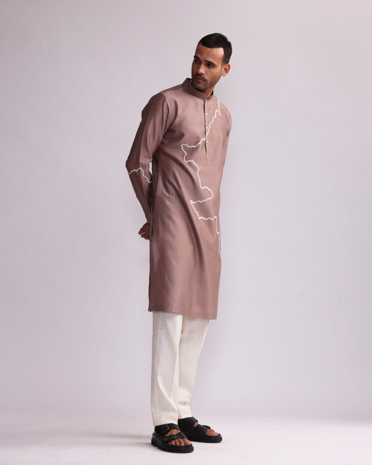 CONTOUR LINE EMBROIDERED KURTA SET - image 4