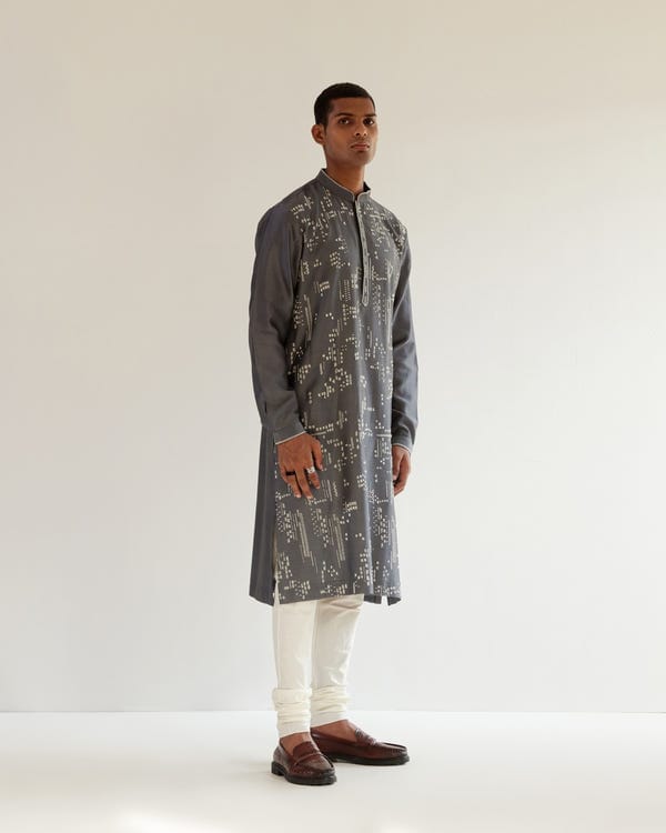 Countrymade India — Linear Scattered Hand Embroidery Kurta Set