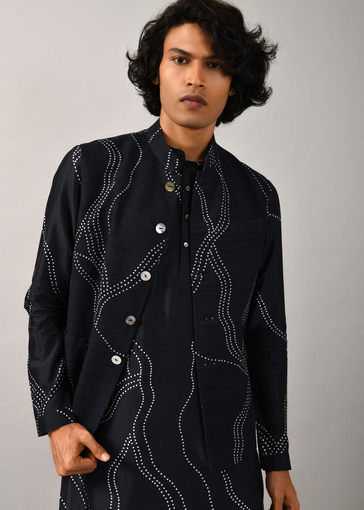 Constellation Printed Bundi - image 5