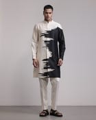 Frozen Motion Kurta Set view 1