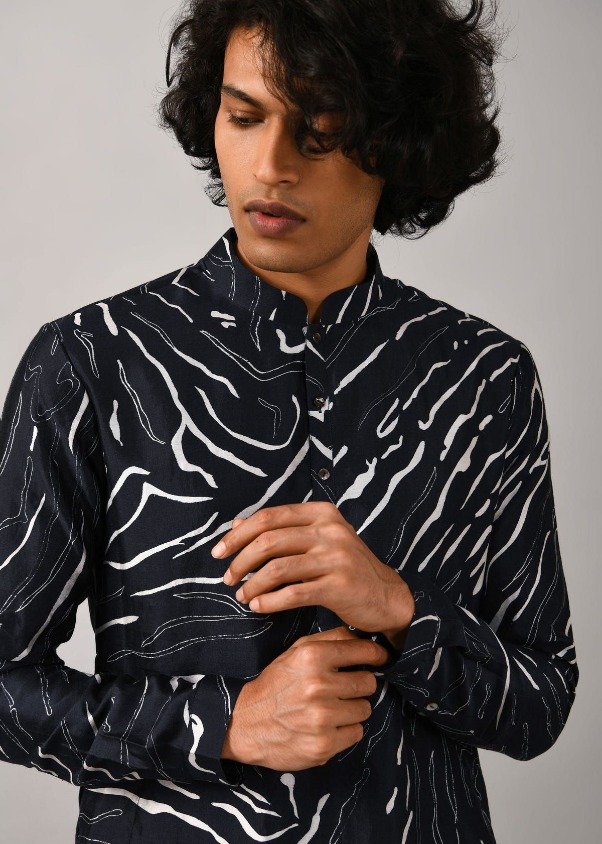 Navy Terrain Maize Kurta - image 3