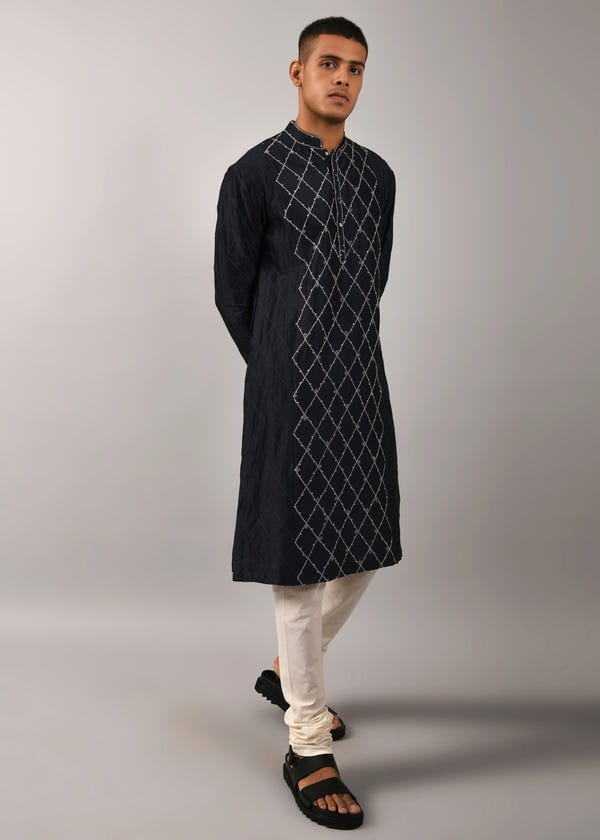 Countrymade India — Diamond Embroidered Kurta Set