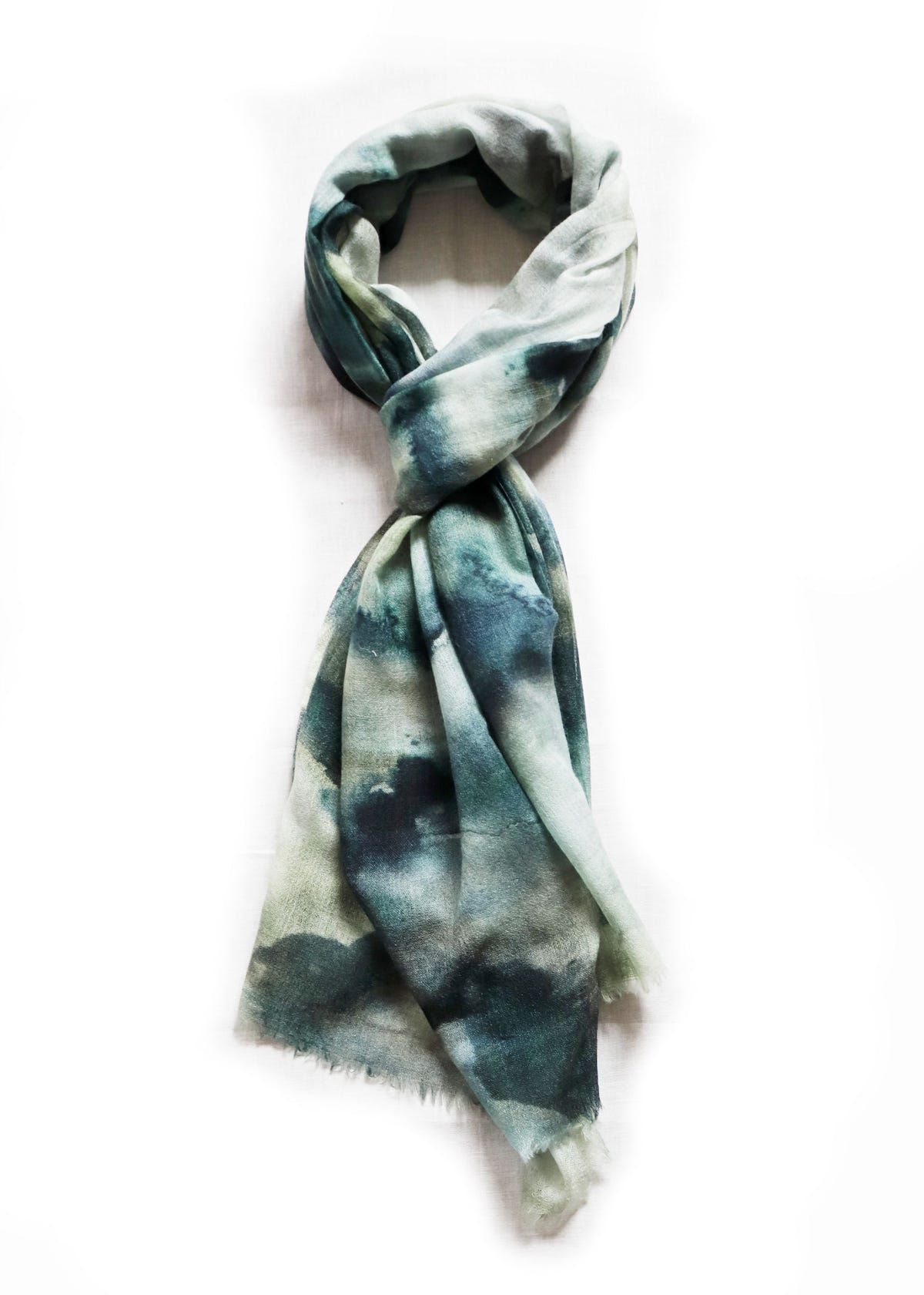 Camouflaged clouds scarf - image 5