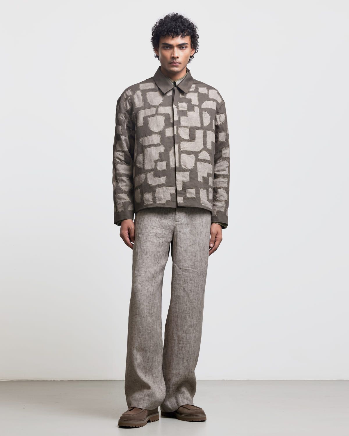 REVERSE APPLIQUE BAUHAUS ARCH JACKET - image 2