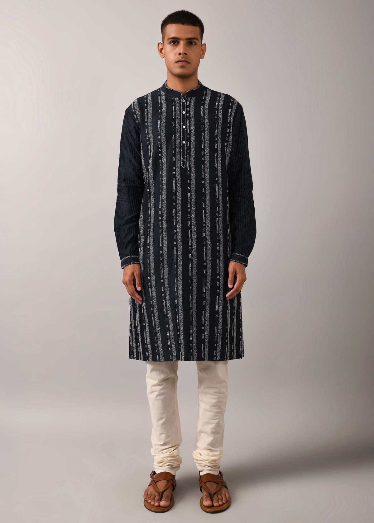 Contrail Hand Embroidered Kurta Set - image 2
