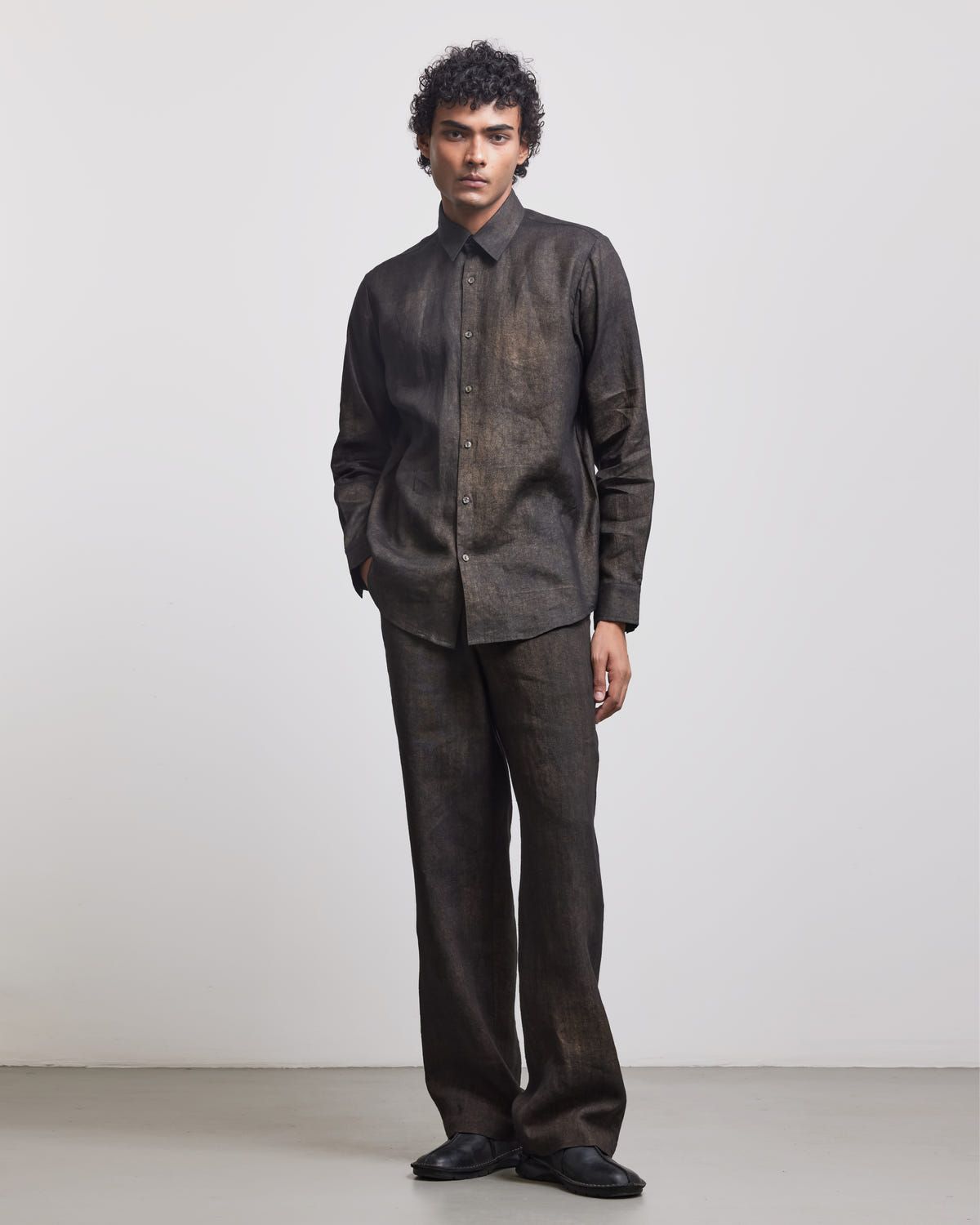 BRONZE COATED TROUSER - image 3