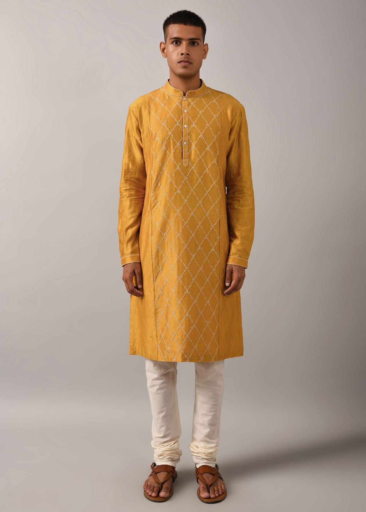 Diamond Pattern Embroidered Kurta Set - image 2