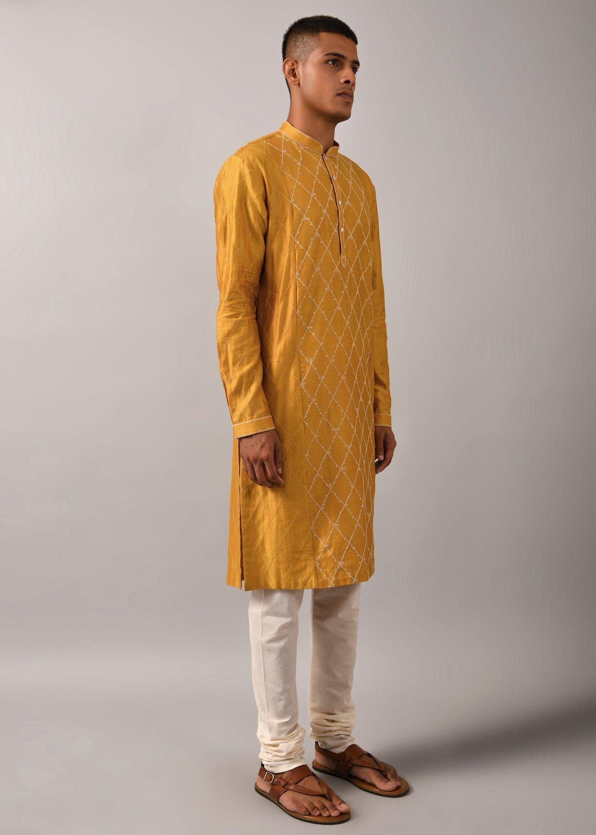 Diamond Pattern Embroidered Kurta Set - image 3